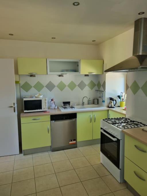 La Soleillade D'arnis Appartement